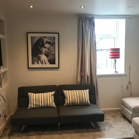 Tourist Board Certified Super City Centre Apartment With Free Parking Belfast Exterior photo