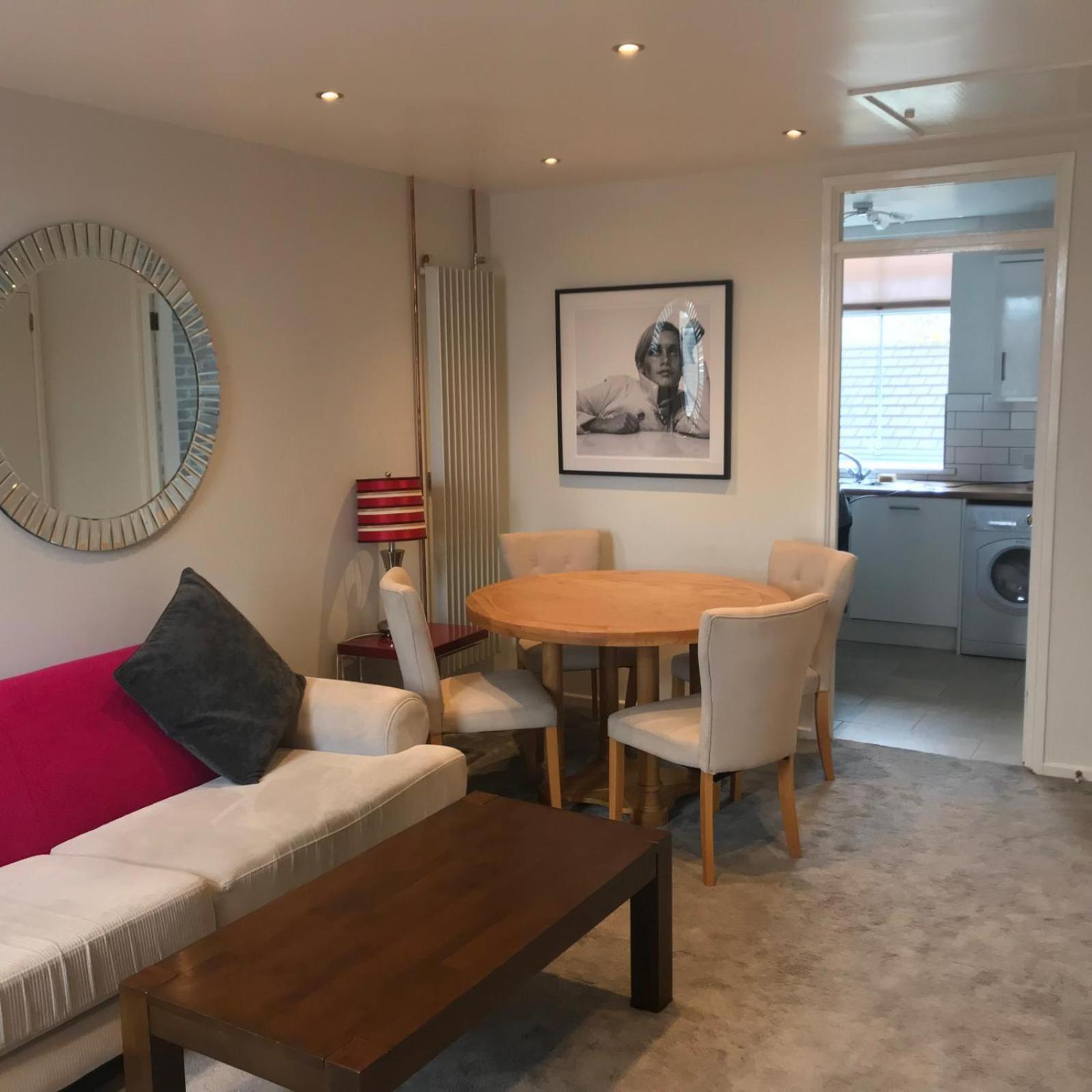 Appartement Tourist Board Certified Super City Centre Apartment With Free Parking